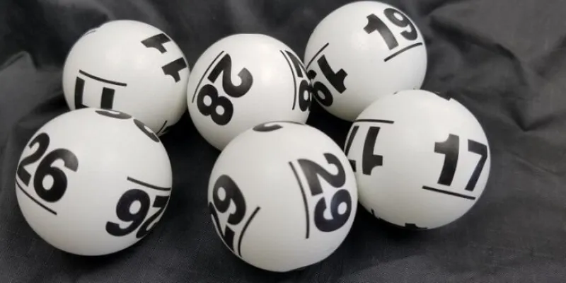 Effective Lottery Playing Strategy